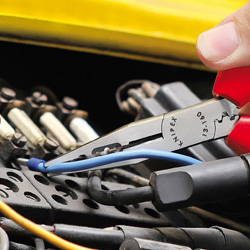 Pinca elektriçisti Knipex 13 01 160, 160mm, profesionale, metalike