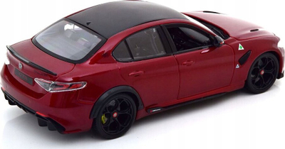 Maket makine Bburago Alfa Romeo Giulia GTA 2020, shkalla 1:18, Rosso GTA