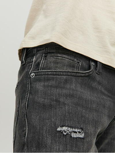 Pantallona të shkurtra JACK&JONES JJIRICK Regular Fit, të zi