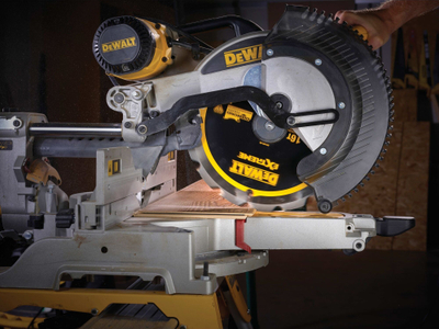 Teh sharre Dewalt, 305mm, 30mm, 16 dhëmbë