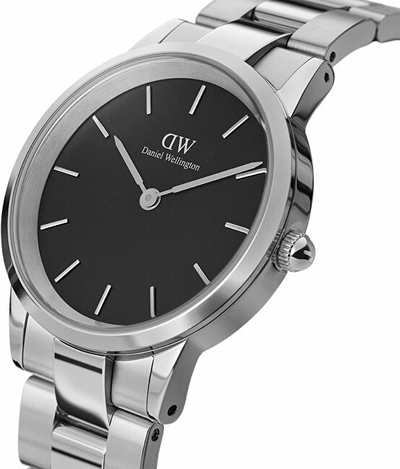 Orë dore Daniel Wellington Iconic Link 40, e argjendtë