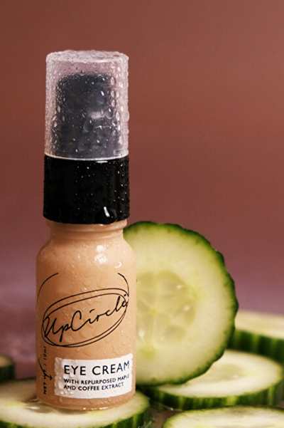 Krem për sy UpCircle Maple & Coffee 10 ml