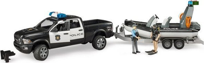 Set lodrash Bruder Dodge RAM 2500 Police 02507, kamionçinë policie me varkë, me figura