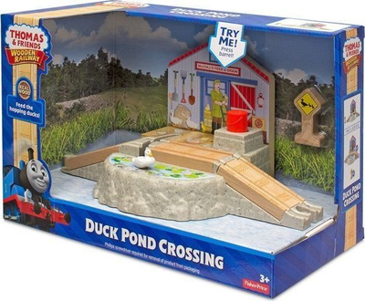 Дрвена играчка воз Fisher Price Томас Wooden Railway Duck Pond Crossing, дрвен сет, за деца