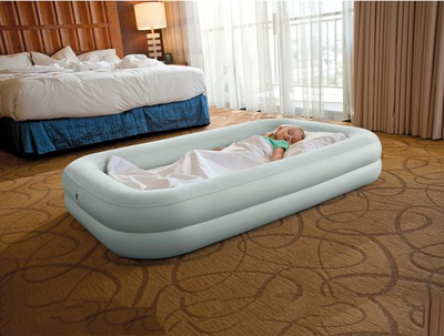 Krevat ajri për kalamaj Intex Kidz Travel Bed Set 66810NP, me pompë dore, me kornizë sigurie, gri e çelët