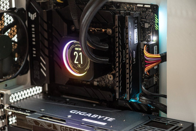 Компјутер за гејминг Game X G900, Ryzen 9 7950X, 32GB RAM, 1TB SSD, бел
