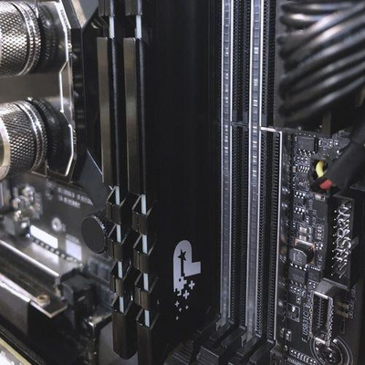 Memorie Patriot Signature Premium, DDR4, 16 GB, 3200 MHz, CL22, PSP416G3200KH1