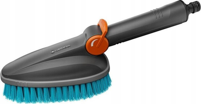Furçë dore Gardena Cleansystem Running Water Hand Brush Medium Hard, për pastrim të fortë, e zezë blu