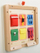 Panel edukativ Masterkidz Pockets, dru 46cm, xhepa me mbyllje, shumëngjyrësh
