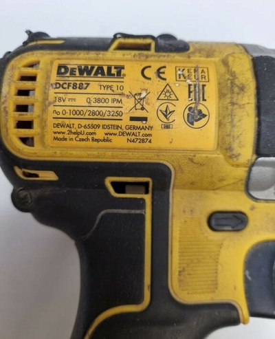 Set veglash DeWalt DCK266P2TLR, 18V, 2x5Ah, verdh e zez