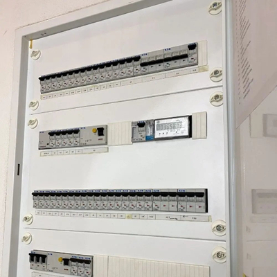 Ndërprerës automatik Eaton PL6-B32/3, 3P, 32A, 6kA AC