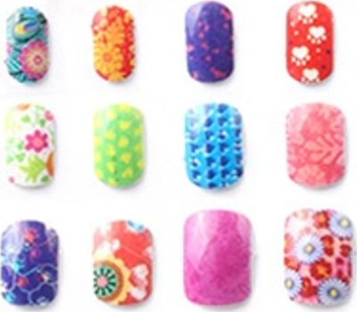 Set manikyri për kalamaj Nail Making Set Stickers Tips Polishes, me llak thonjsh, me ngjitëse zbukuruese, shumëngjyrësh