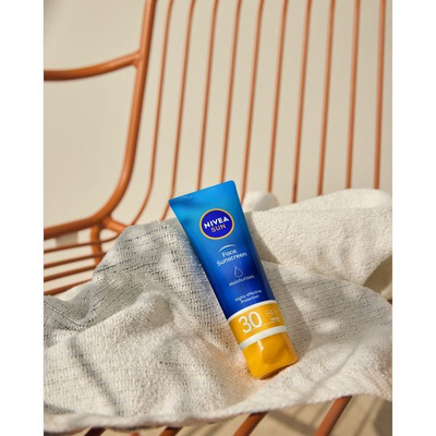 Krem hidratues kundër diellit Nivea SPF 30, 50 ml