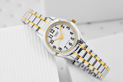 Рачен часовник Casio LTP-1275SG-7B за жени, не’рѓосувачки челик, кварц, сребро со злато