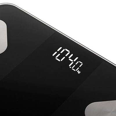 Peshorja inteligjente Adler AD 8186 Smart, 18 parametra, Bluetooth, e zezë