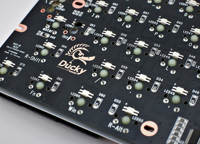 Tastierë mekanike Ducky One 2 Mini RGB, 60%, USB, layout gjerman, e zezë