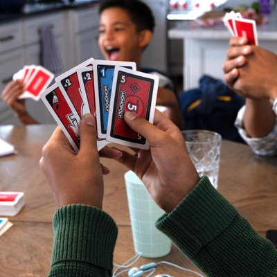 Lojë me letra Hasbro Monopoly Bid, 2–5 lojtarë, 7+