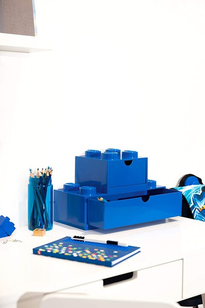 Kuti tavoline me sirtar LEGO, e kuqe
