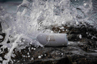 Портабилен звучник JBL Charge 5, Блутут, отпорен на вода, сив