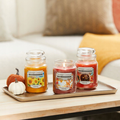 Qiri Yankee Candle Home Inspiration Chocolate Orange, 538g, me erë çokollate edhe portokalli, kavanoz qelqi i tejdukshëm