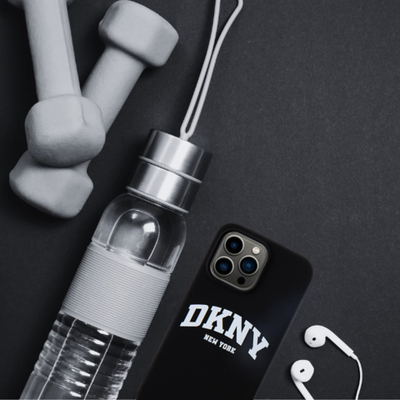 Mbulesë telefoni DKNY Liquid Silicone Arch Logo MagSafe, për iPhone 16 Pro Max, e zezë
