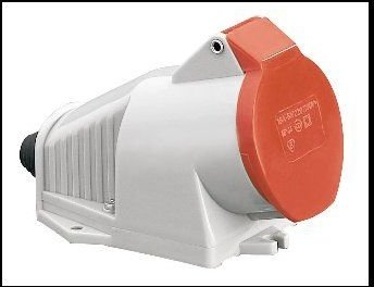 Prizë e izoluar Polam Nakło 16A 3P+N+Z IP44 220/380V, e bardhë