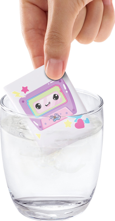 Set lojrash Polly Pocket Disco Dance Fashion Reveal, mini skenë vallzimi, kukull 7.5 cm, shumngjyrësh