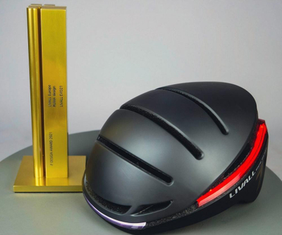 Helmetë biçiklete Livall EVO21, madhësia M 54-58 cm, LED inteligjent, e bardhë