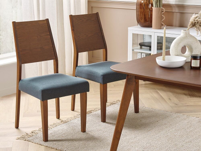 Set karrigesh ngrënie Beliani Elmira, dru rubberwood, ulëse e tapicuar, gri
