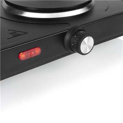 Електрична плоча за готвење Tristar KP-6152, 2500W, две зони за готвење, бела