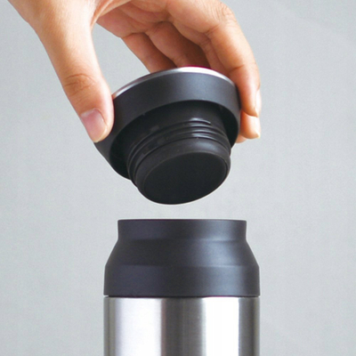 Termus udhëtimi KINTO Travel Tumbler, 500ml, çelik inox, i bardhë