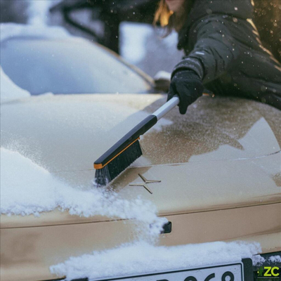 Четка за снег и стругалка за мраз за автомобил Fiskars Plus 1078494, 76 cm, заменливи делови, портокалова