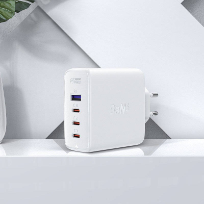 Karikues muri Acefast A37, 100W PD GaN, 4x USB, i bardhë
