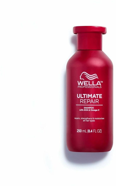 Shampo për flokë Wella Professionals Ultimate Repair, 250ml, për flokë të dëmtuar