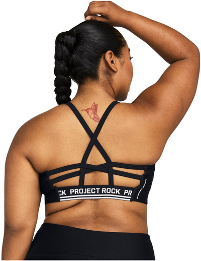 Bra sportive Under Armour Project Rock All Train Crossback, për femra, mbështetje mesatare, e zezë