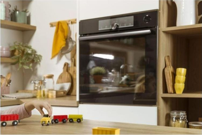 Furrë elektrike Gorenje BOS6737E06B, e zezë