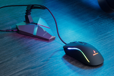 Mbajtëse kabllo gaming SureFire Axis, hub USB 3.2, RGB, e zezë