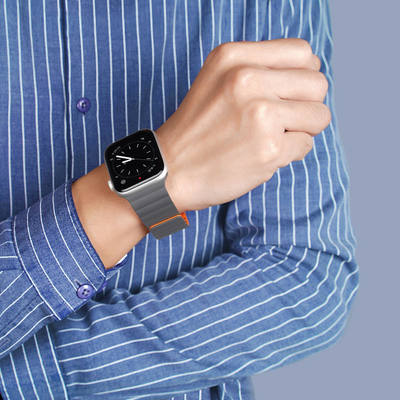 Rrip ore Apple Dux Ducis Magnetic Strap për Apple Watch Ultra 49mm, mbyllje me magnet, gri me portokalli