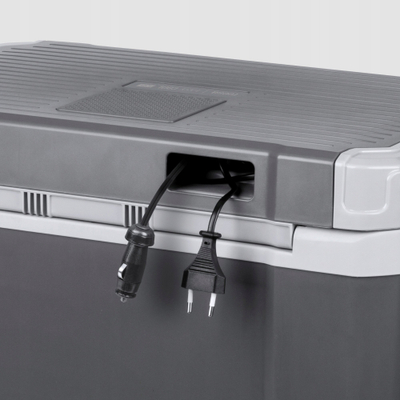 Frigorifer për udhëtime Teesa TSA5006, 35L, 230V 12V, me rrota