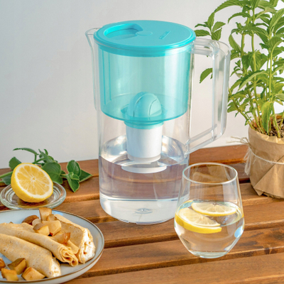 Karafë filtruese uji Wessper AquaClassic Basic, 2.5L, ngjyrë mente