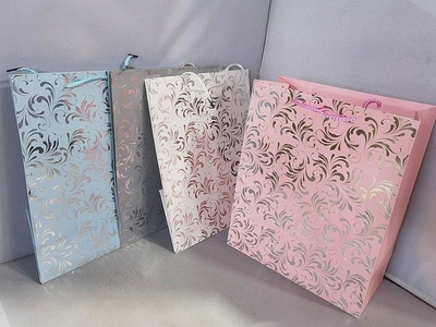 Qese dhurate K&amp;K L Geschenktuete, madhësia L, material i fortë, shumëngjyrëshe