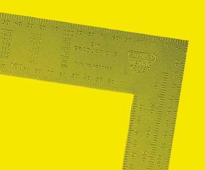 Shabllon çeliku Stanley 45-685, 140x250mm, me shkallë, argjendtë