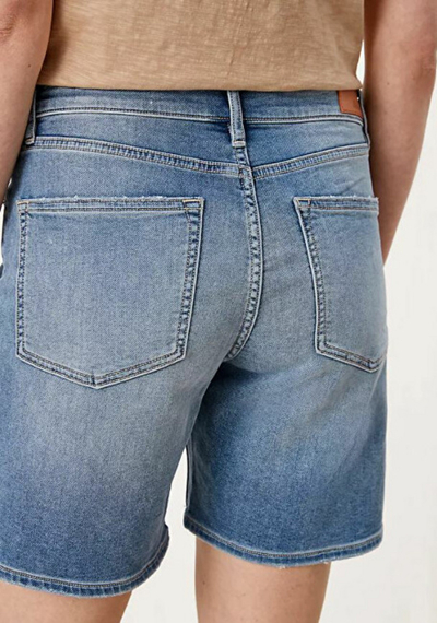 Xhinse të shkurtra S.Oliver Boyfriend Fit, të kaltra, 14.205.72.X251.52Z4