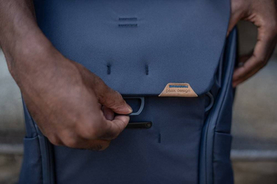 Shpinore Peak Design Everyday Backpack V2 30L, për laptop, që s’e zë uji, blu midnight