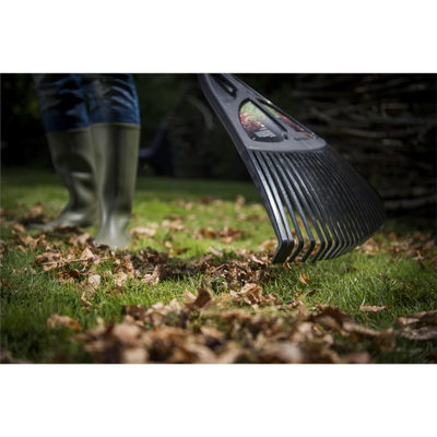 Grabujë FISKARS Solid 1735mm (1015645)