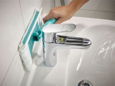 Pastrues banjoje Leifheit 41701 Bath Cleaner, 20 cm, me leckë për ndërrim, i bardhë