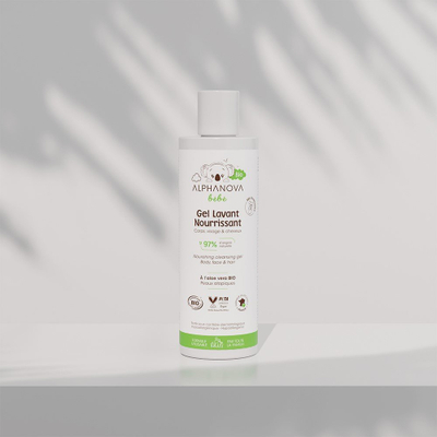 Xел за нега и чистење за бебиња Alphanova Baby Organic, 200 ml, за тело и коса