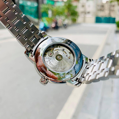 Orë për femra Tissot Lady Heart Flower Powermatic 80 T050.207.11.117.05, e argjendtë
