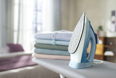 Hekur me avull Philips DST5030/20, pllakë SteamGlide Plus, funksion avulli vertikal, blu