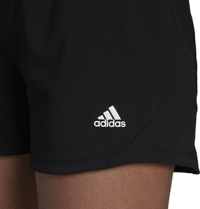 Shorts sportiv për goca adidas WTR HIIT KNT Shorts W HD0667, i lirshëm, komod, i zi